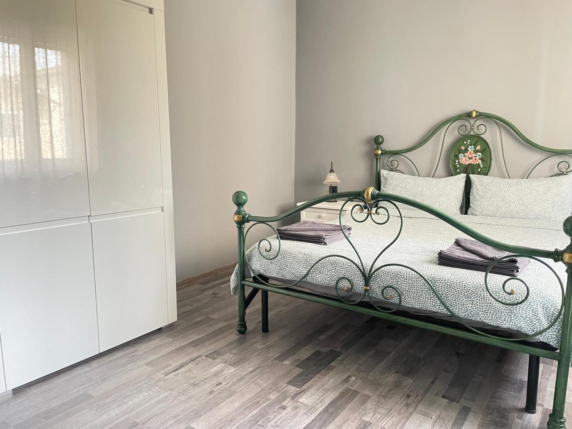 Bardolino Center Apartments Экстерьер фото